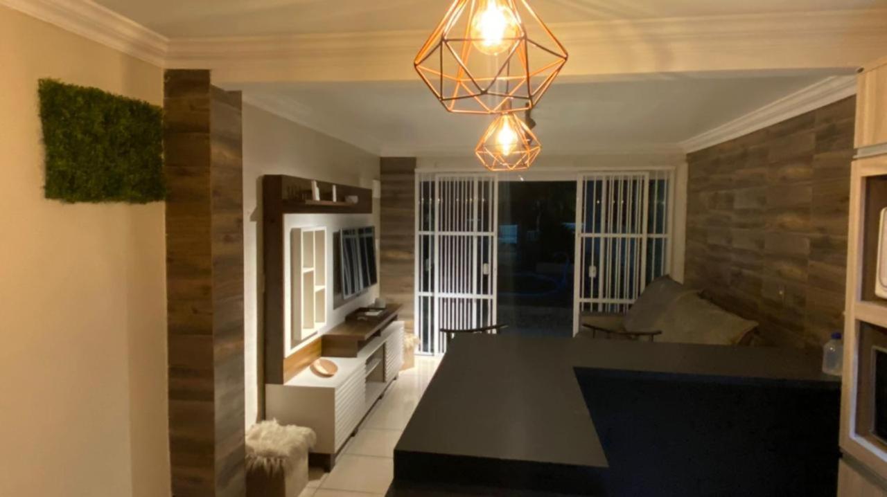 Casa De Praia Top! Beto Carrero, 500M Do Parque, Com Piscina E Sinuca, 1 Suite E 2 Quartos, 3Bwc, A 300M Da Praia, Churrasqueira E Estacionamento Privado Penha  Eksteriør billede