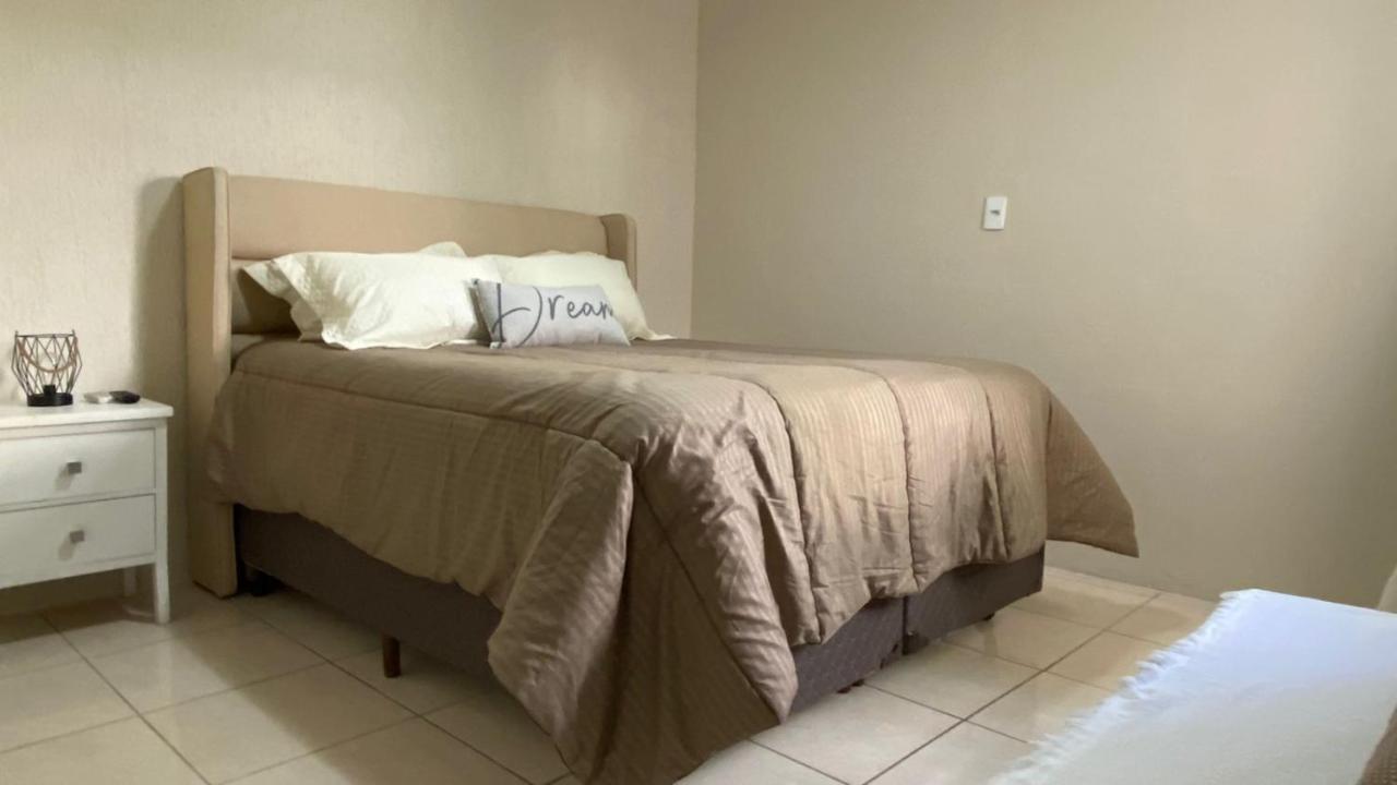 Casa De Praia Top! Beto Carrero, 500M Do Parque, Com Piscina E Sinuca, 1 Suite E 2 Quartos, 3Bwc, A 300M Da Praia, Churrasqueira E Estacionamento Privado Penha  Eksteriør billede
