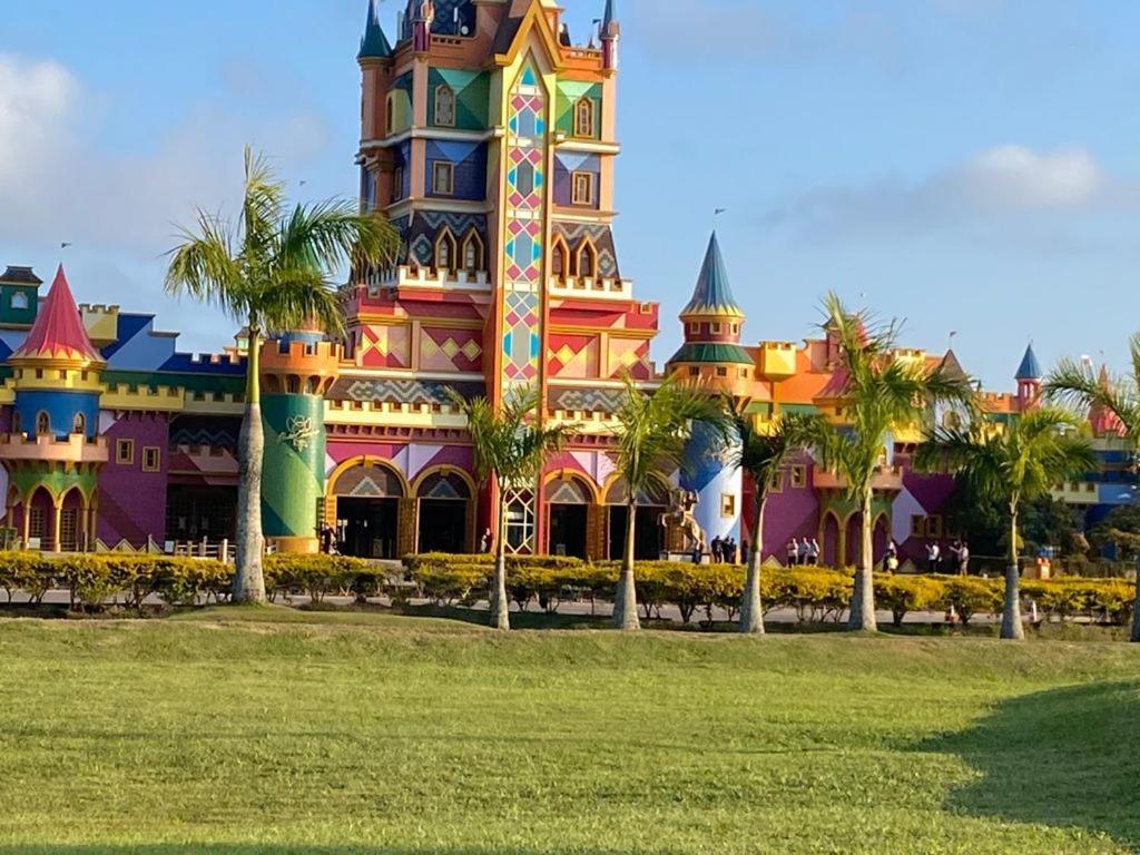 Casa De Praia Top! Beto Carrero, 500M Do Parque, Com Piscina E Sinuca, 1 Suite E 2 Quartos, 3Bwc, A 300M Da Praia, Churrasqueira E Estacionamento Privado Penha  Eksteriør billede